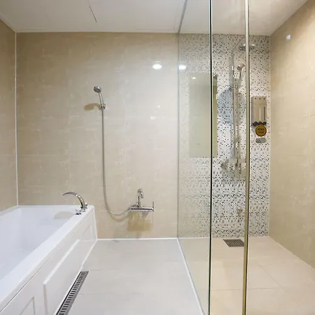 Hotel Cullinan Yongin Exterior photo