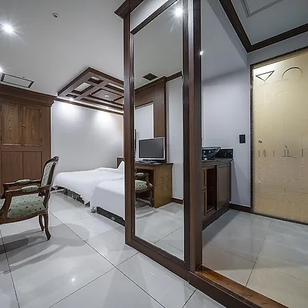 Hotel Cullinan Yongin Exterior photo
