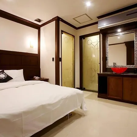 Hotel Cullinan Yongin Exterior photo