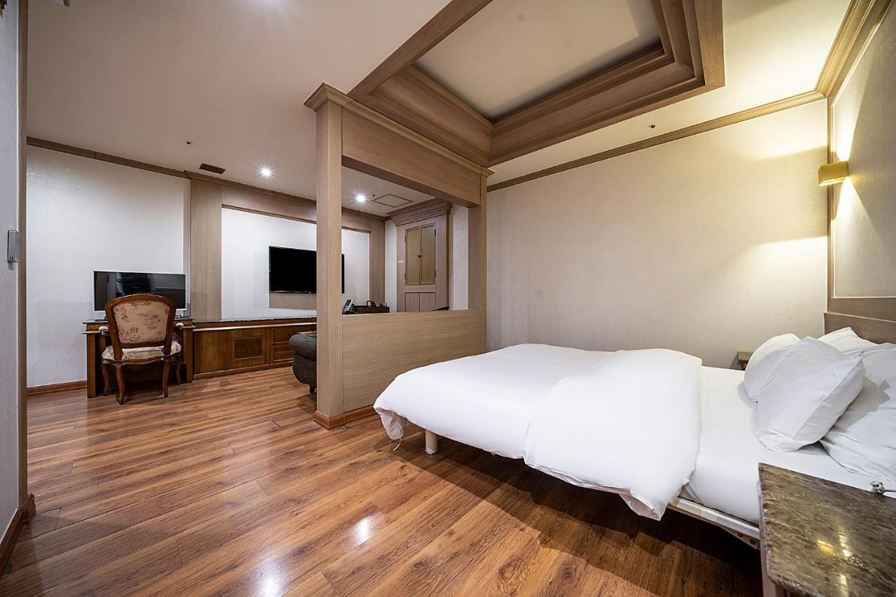 Cullinan 3* Yongin