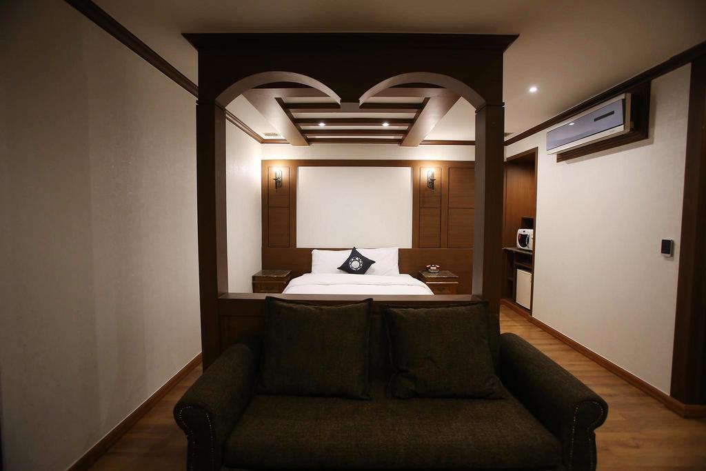 Hotel Cullinan 3*