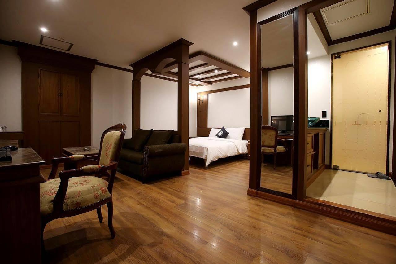 Cullinan Yongin